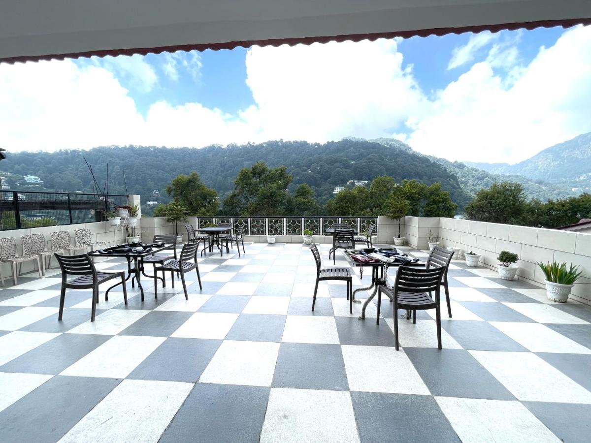 Hotel Prince ! Nainital Mall Road-Prime-Location In-Front-Of-Naini-Lake Hygiene-And-Spacious-Room Exterior foto