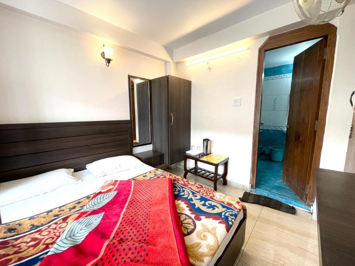 Hotel Prince ! Nainital Mall Road-Prime-Location In-Front-Of-Naini-Lake Hygiene-And-Spacious-Room Exterior foto